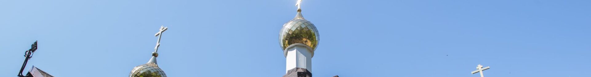 Божественная литургия в храме Иоанна Предтечи в Неделю о самаряныне